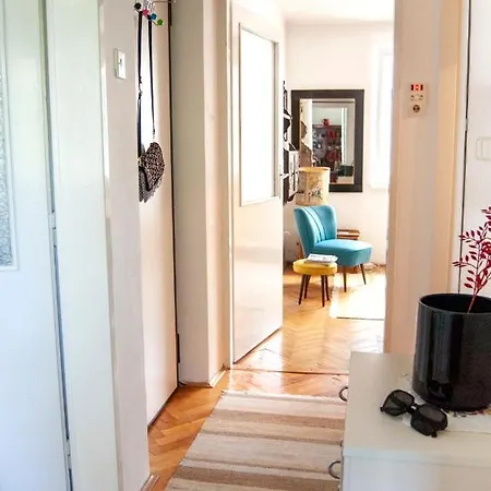 Dingbats Apartment
